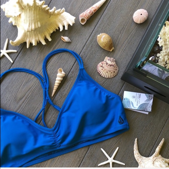 🌴🌼VOLCOM- BIKINI TOP🌼🌴 - Picture 2 of 8